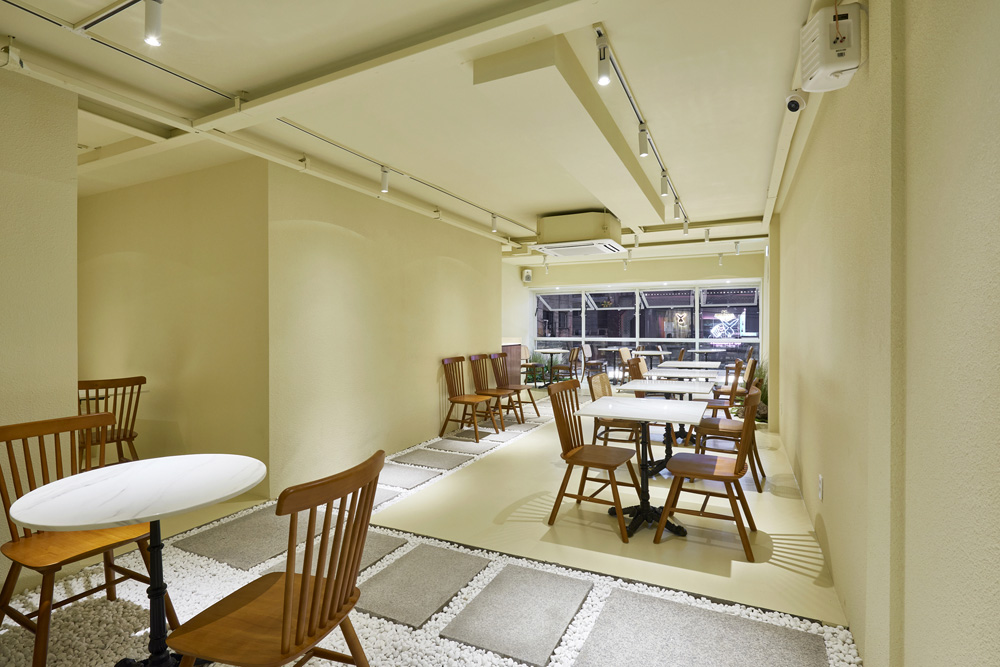 首尔 80 平高级设计咖啡厅-12