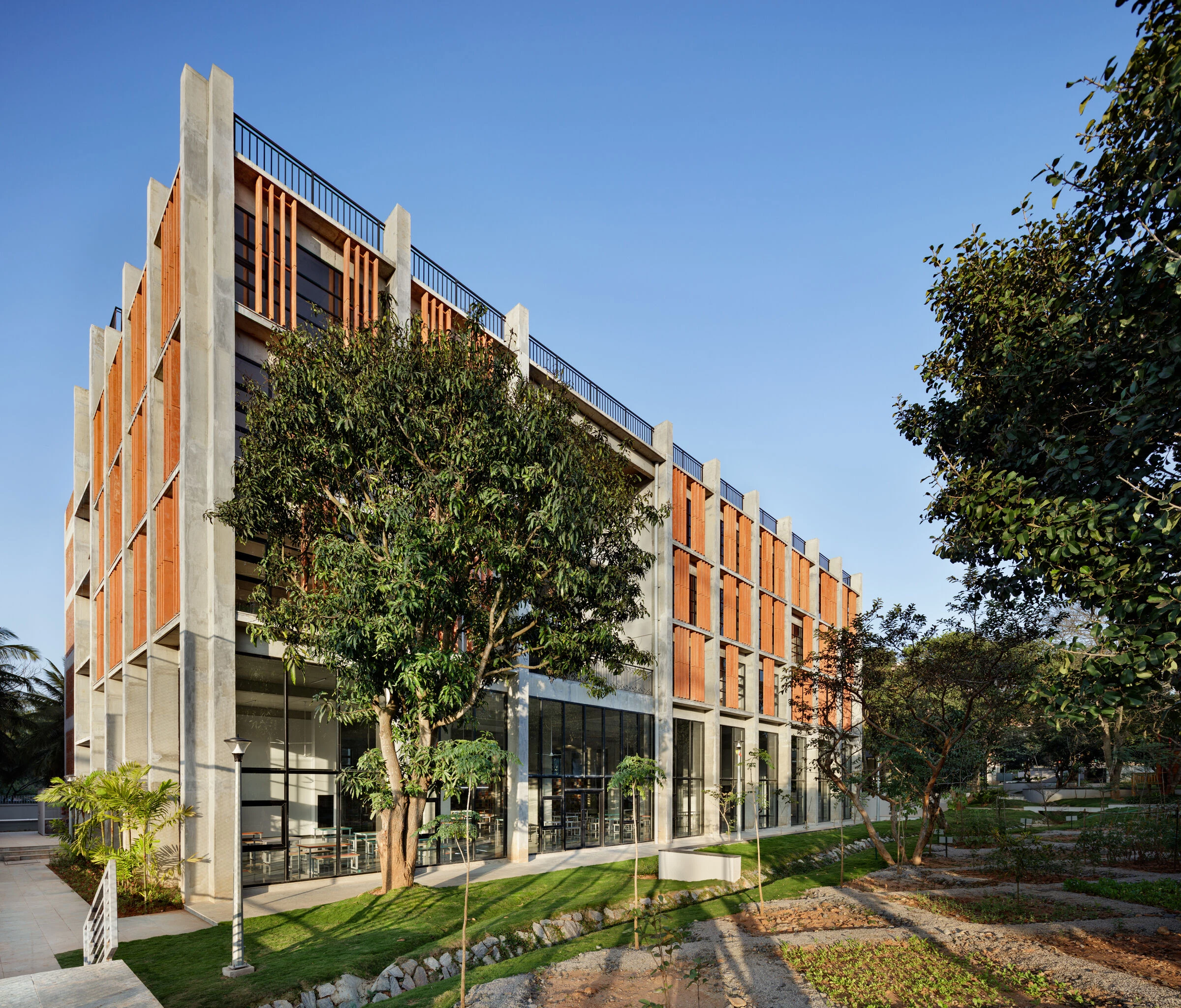 Euro School Bannerghatta 学校丨印度班加罗尔丨Vijay Gupta Architects-4