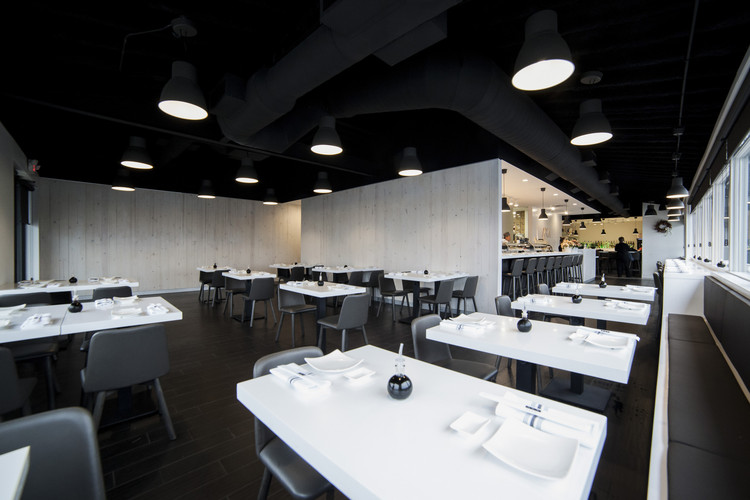 反向诠释的日本餐厅设计-2