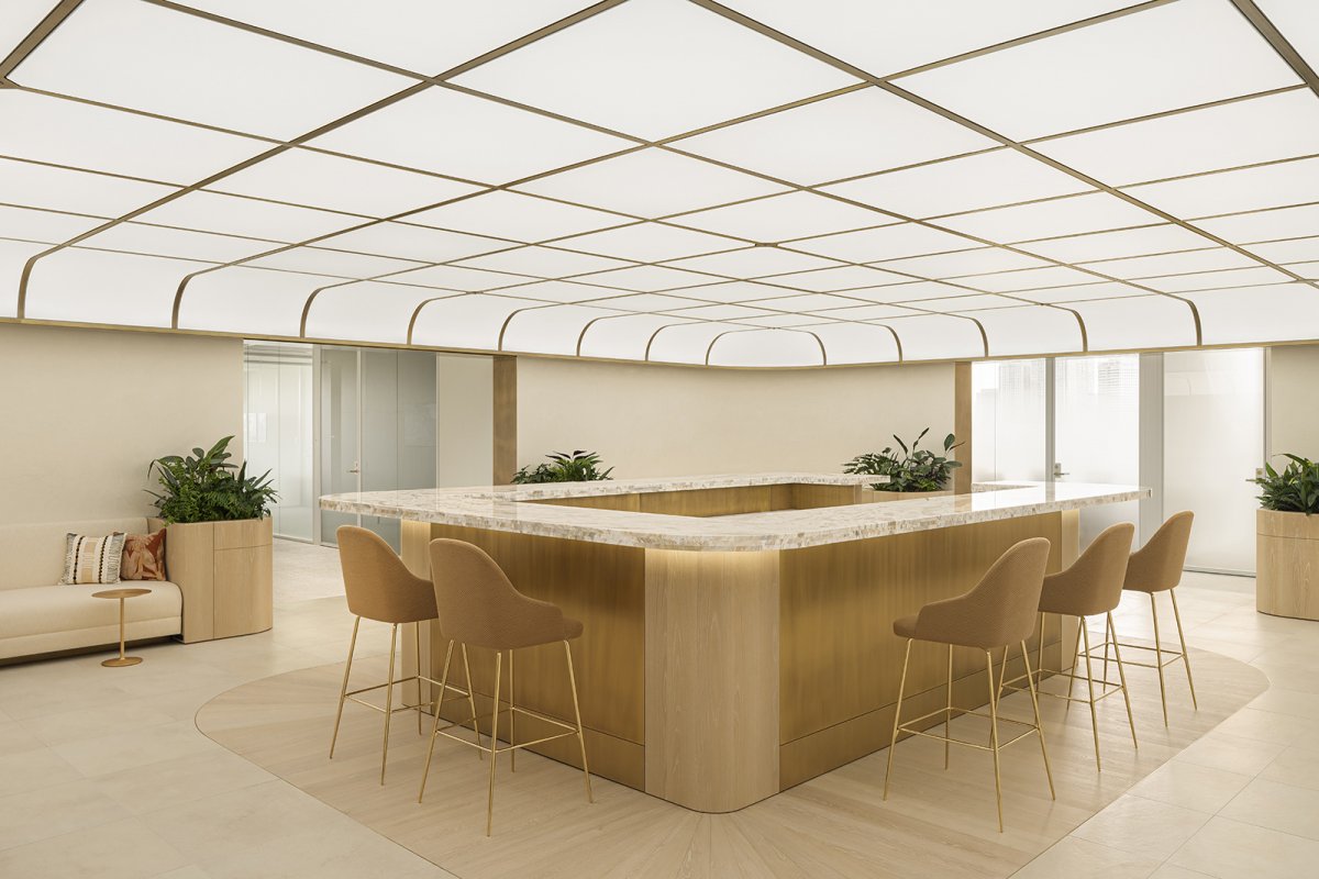 日本卡地亚客人休息室丨IINInc-18