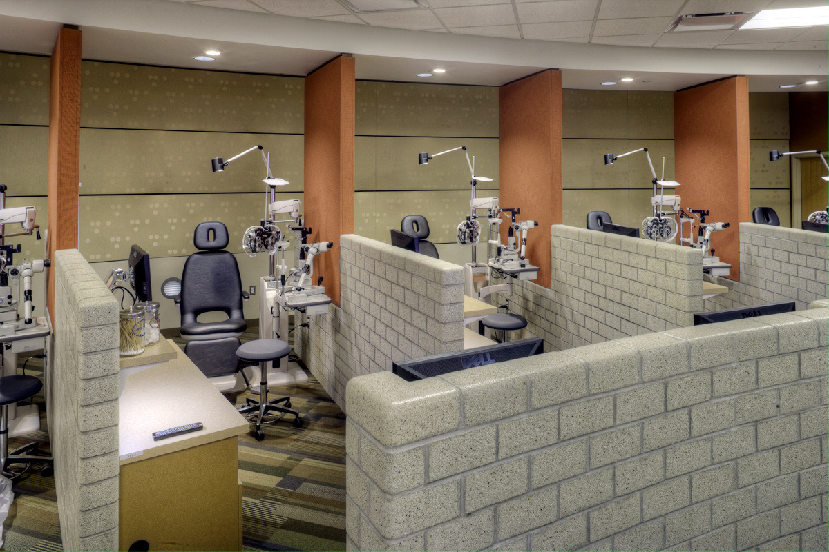 迈克基利大学眼科医学院 – 诺伊曼,史密斯建筑-14