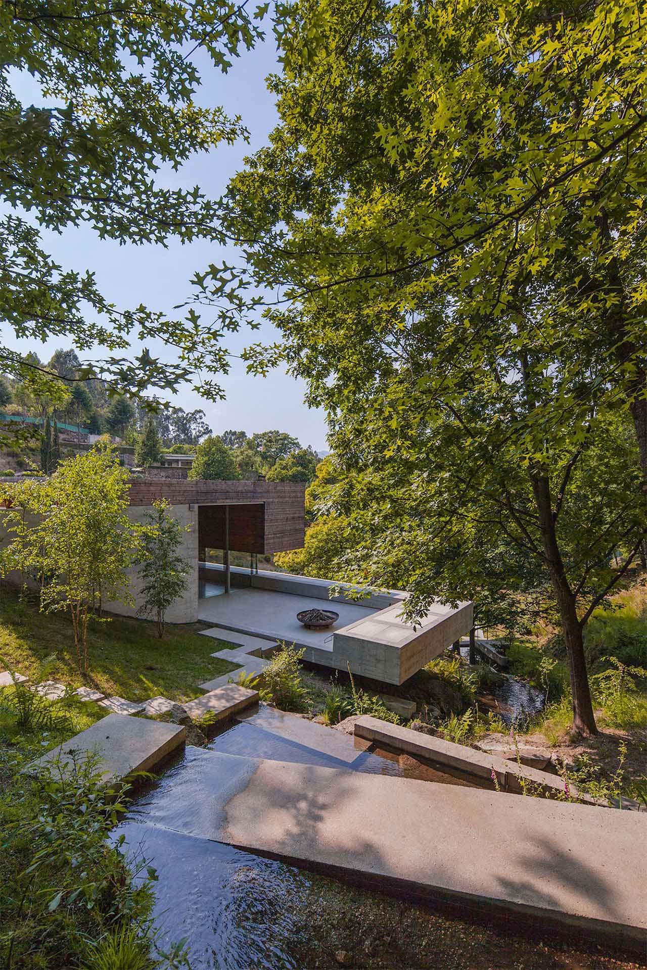 #StoriesOnDesignBy Cunning Cantilevers.-64