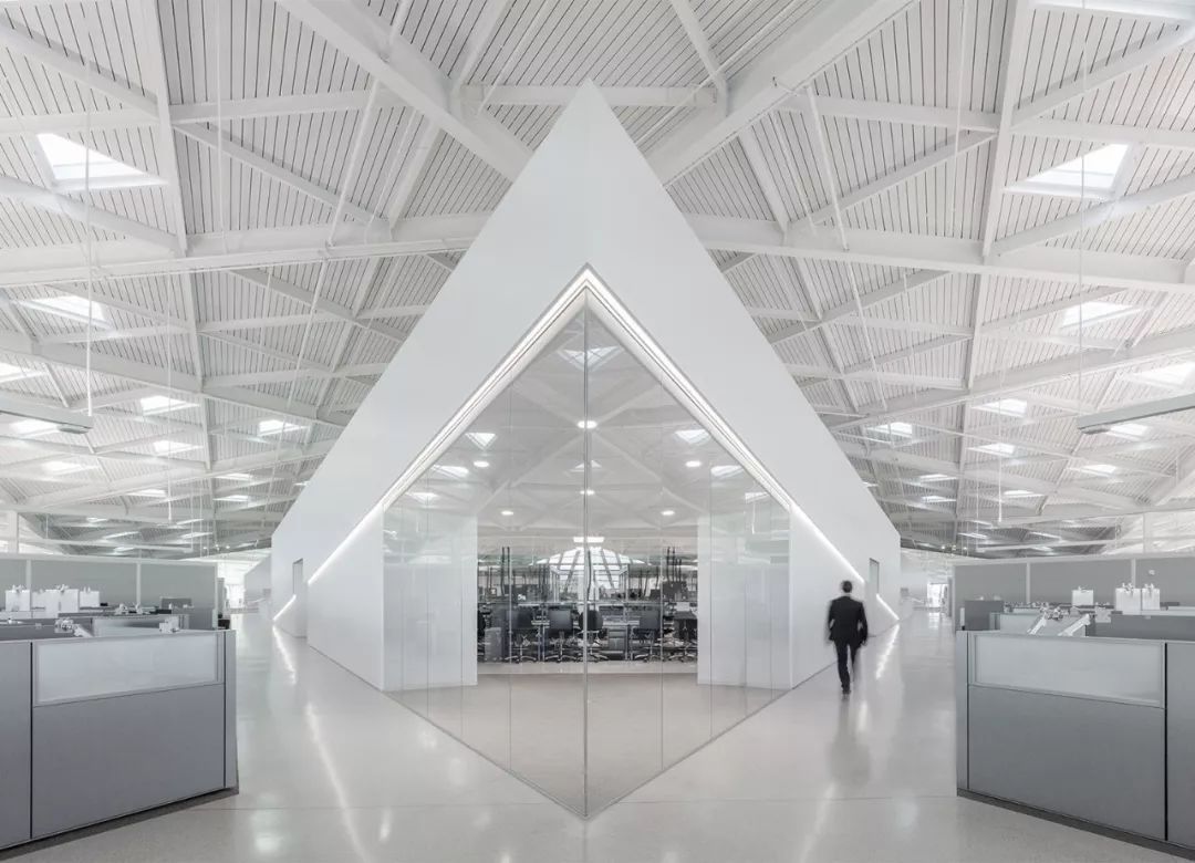 Gensler 打造现代办公空间,五大案例诠释高效办公新理念-63