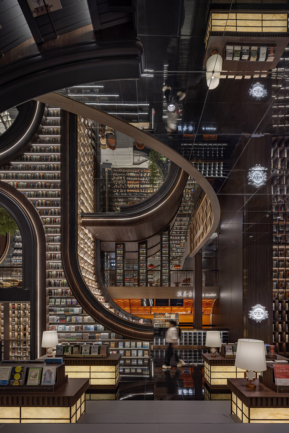 高平钟书阁书店丨伊塔诺建筑设计-14
