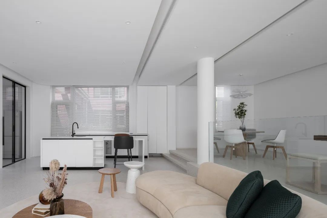 极简之上 · 上海 450㎡别墅的治愈力量丨中国上海丨尚层别墅装饰-21