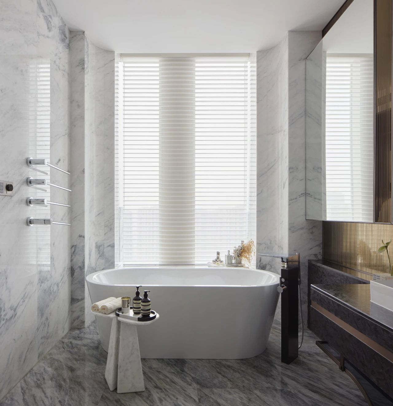 融泰云臻大平层样板间丨中国杭州丨郑仕樑室内设计(苏州)有限公司-43