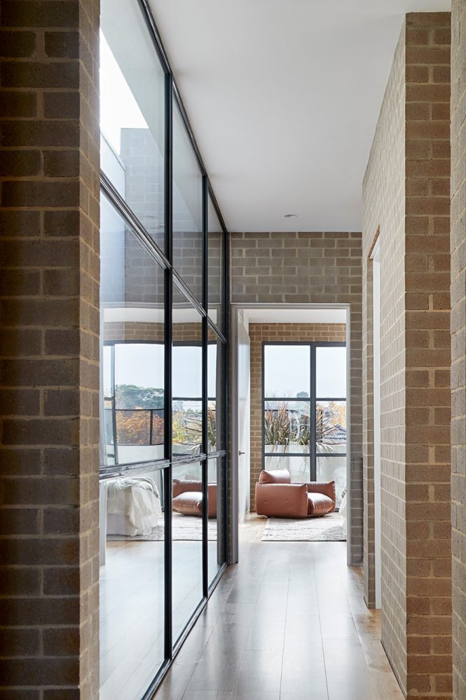 South Yarra Residence Hecker Guthrie-3