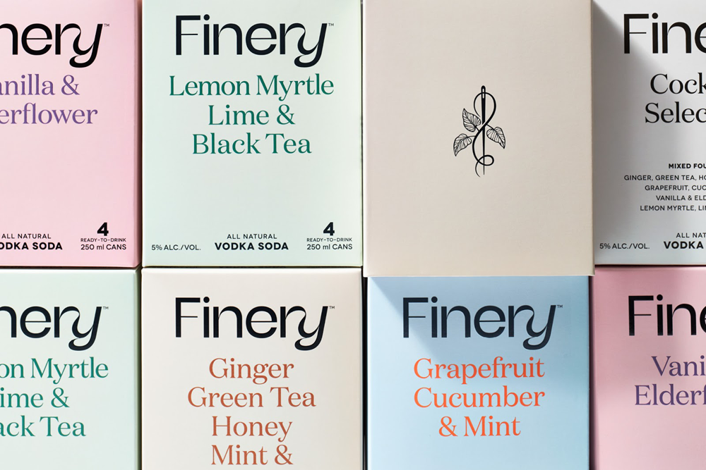 颠覆传统,时尚清新的预调鸡尾酒包装设计-0