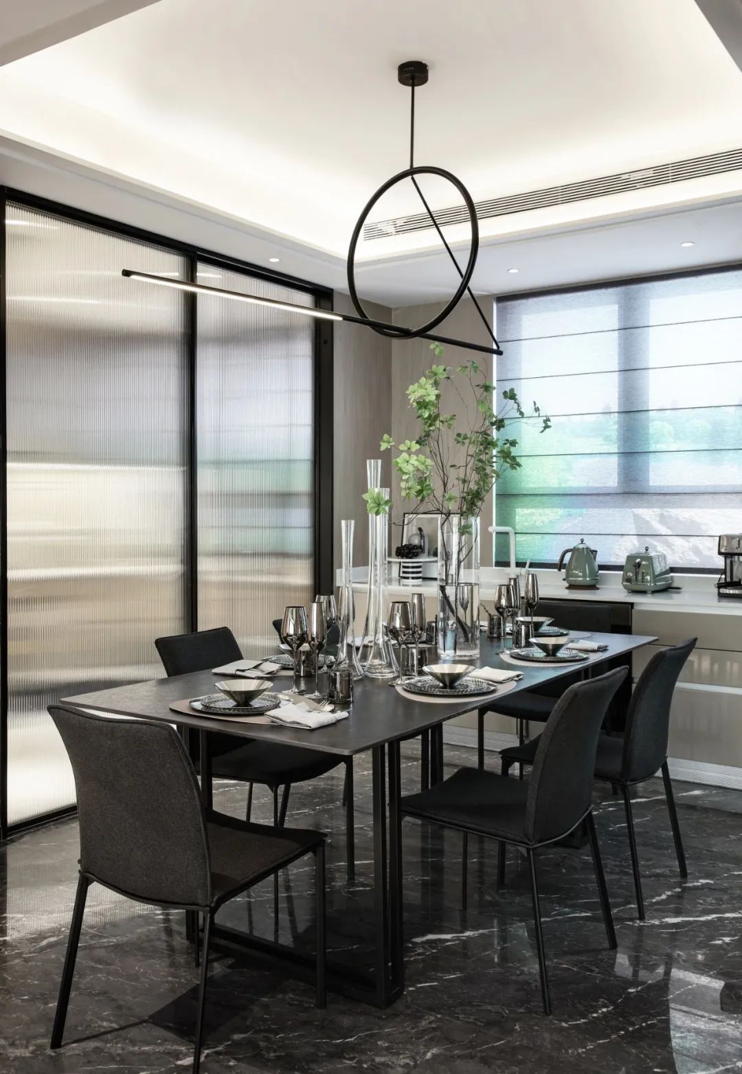 烟台万科翡翠长安样板间 | 抹茶色遇见黑灰色，简约至美-37