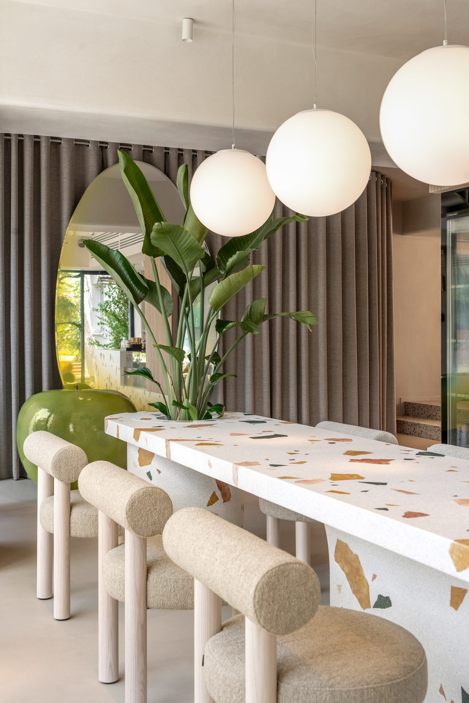 美味小吃；可口的食物丨乌克兰丨YOD Group（团队成员有Dmytro Bonesko等）-16