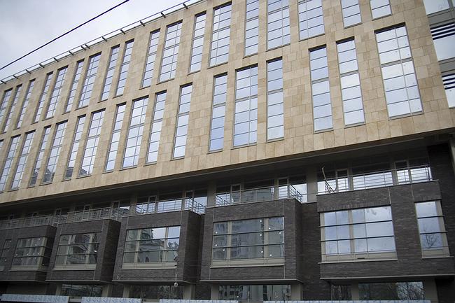 Îôèñíûé êîìïëåêñ «Ýðìèòàæ-Ïëàçà»-0