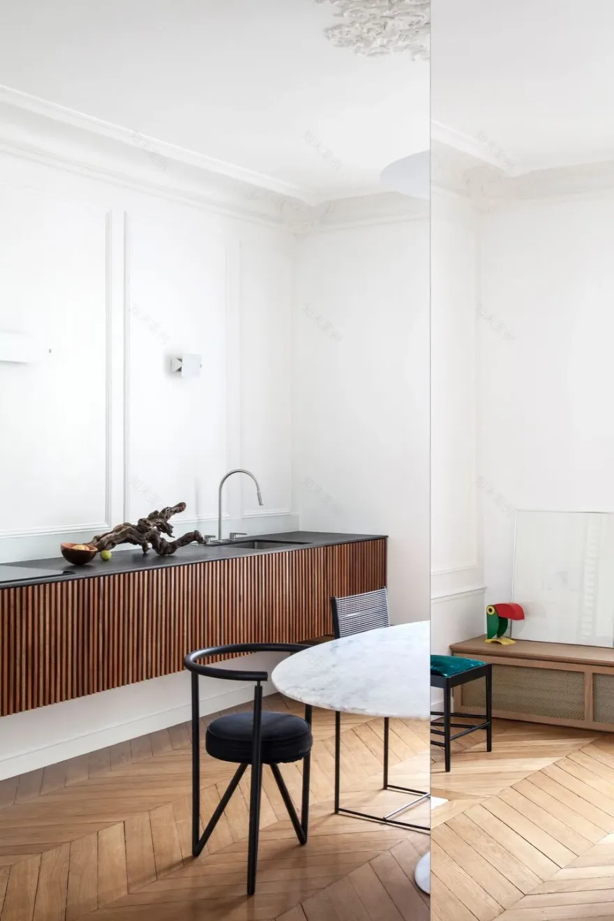 巴黎 120 平米家庭公寓 | 镜面入口与自然光共融的室内设计-18