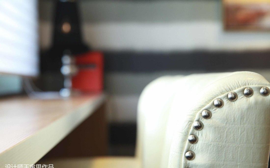 CCTV·2交换空间《东方小巴黎》-15