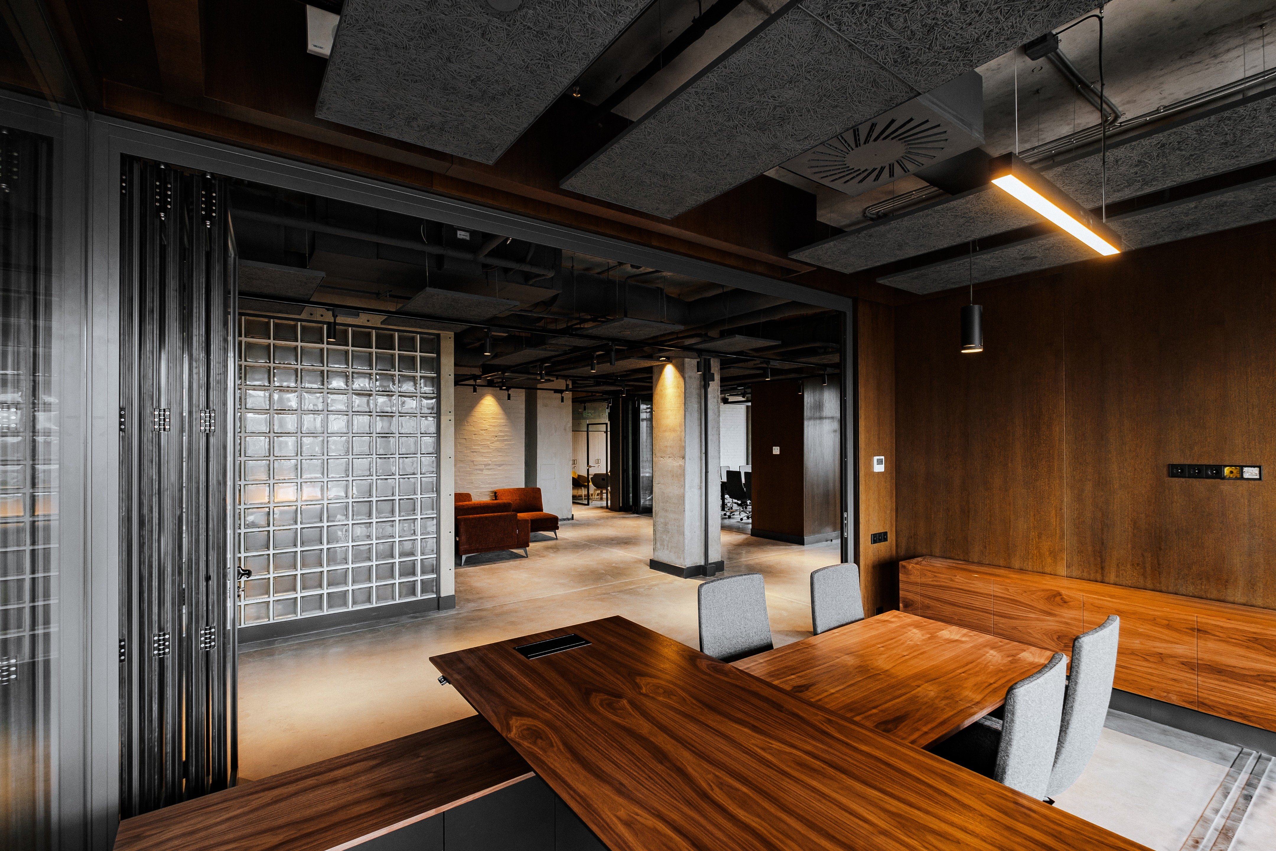 马斯纳维资本办公室丨乌克兰基辅丨loft buro-6