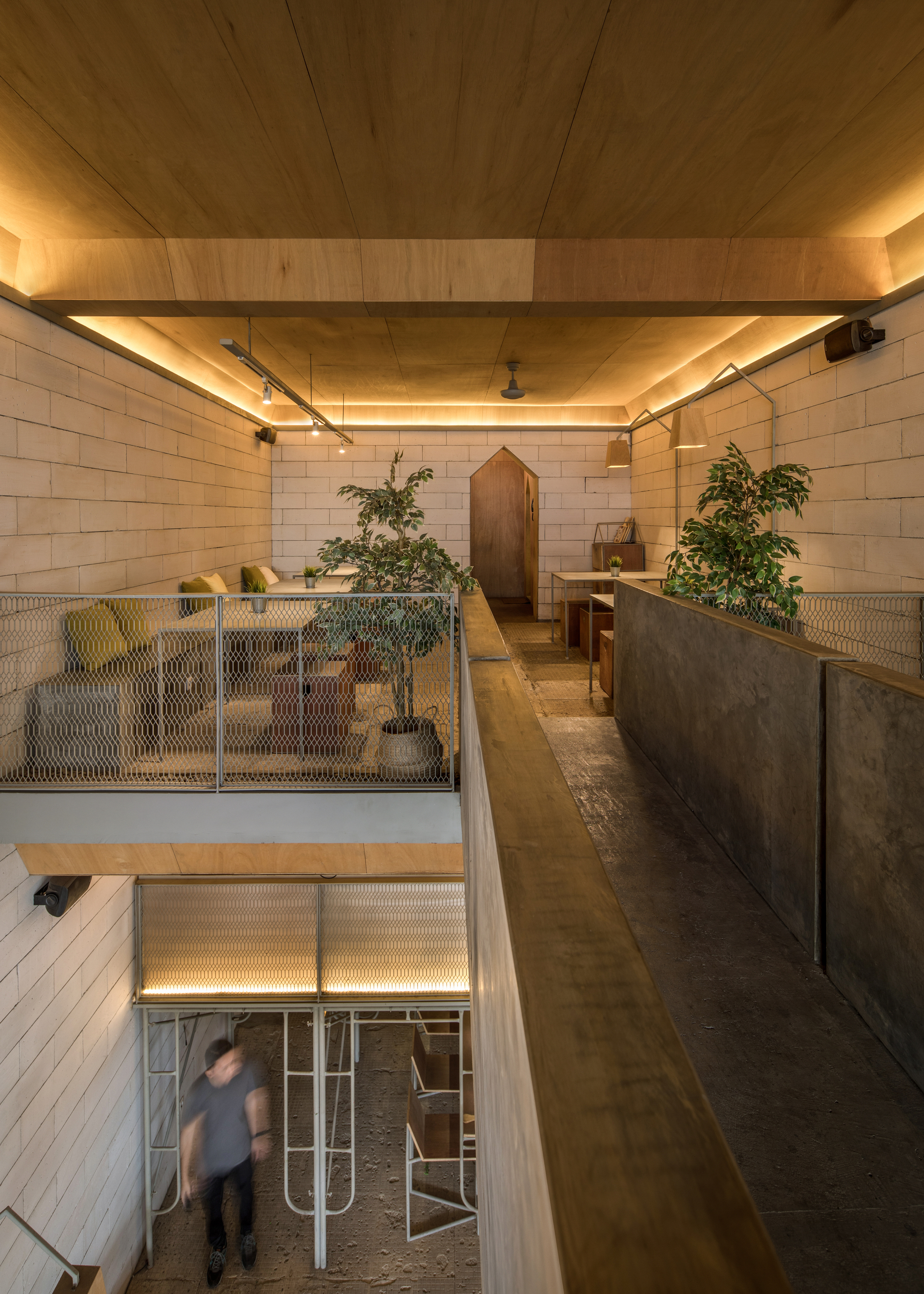 Seven Degrees Restaurant / Kursimerah Studio-20