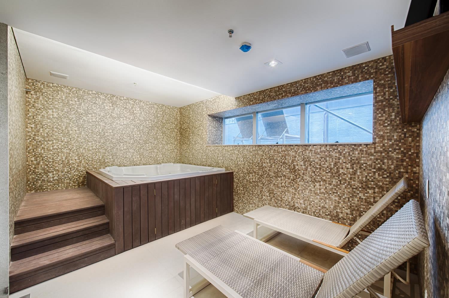 巴西 Hotel Holiday Inn | 现代设计与舒适体验的完美结合-12