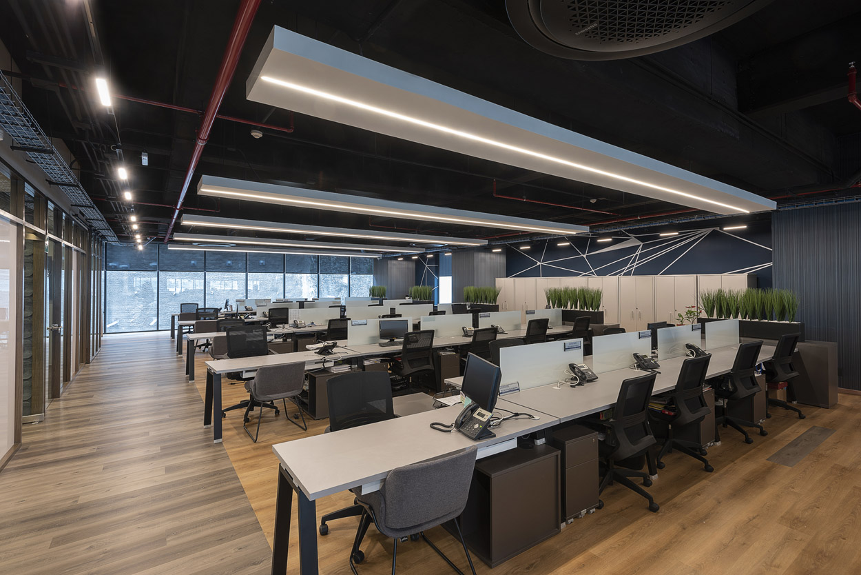 墨西哥城金融公司优雅办公空间-12