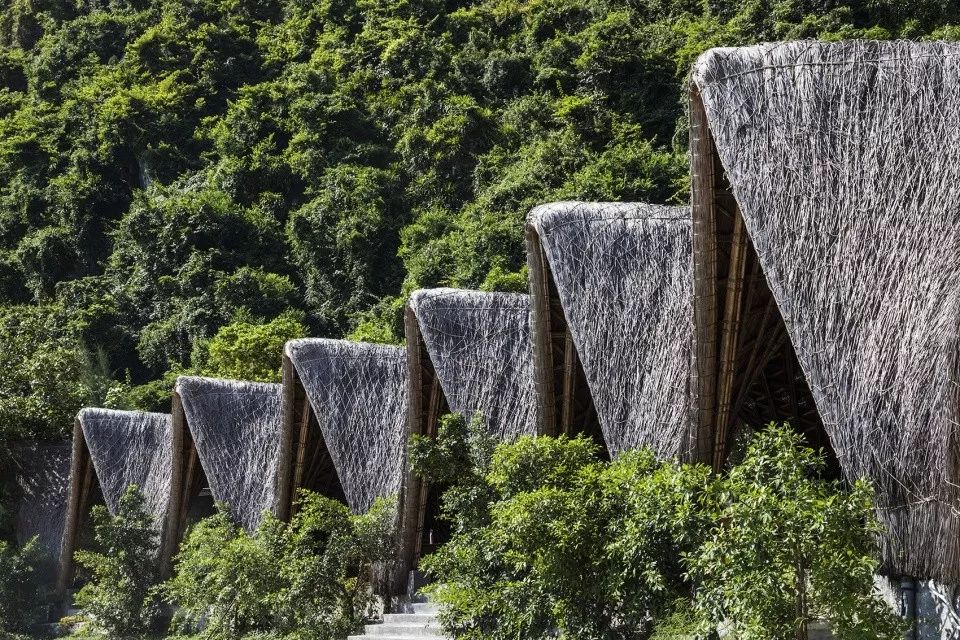 越南竹构漂流岛度假村，环保自然之美-12