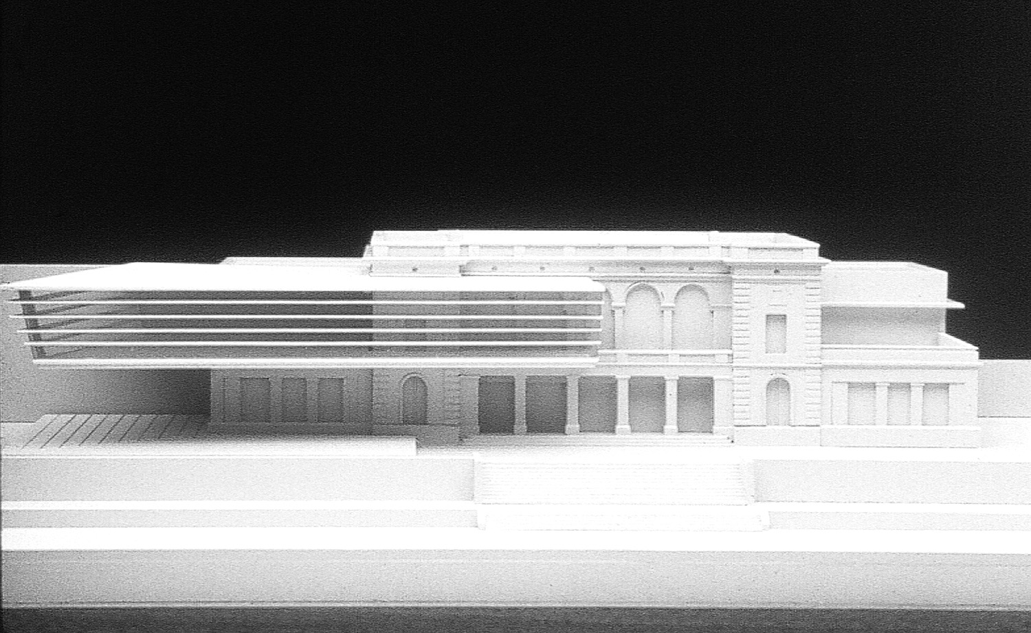 美丽华餐厅（注：MIRAMAR音译为美丽华是常见译法，当然它也有滨海美景等意思，但餐厅名字一般用音译较合适） 丨SpainBarcelona丨Jaume Bach,Gabriel Mora-4