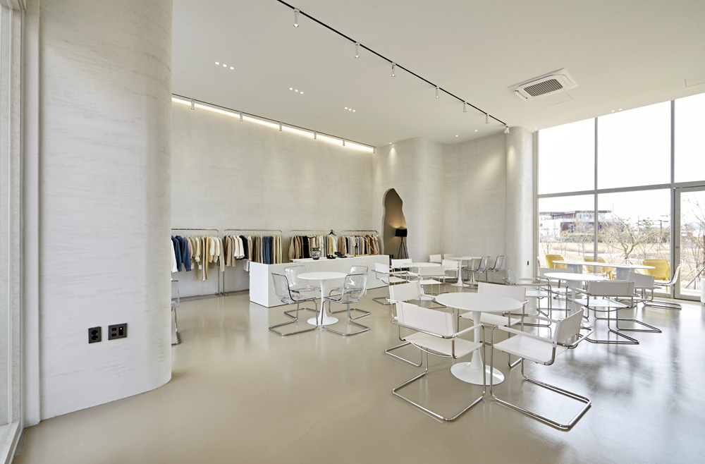 35 平现代简约咖啡馆&服饰店设计-9