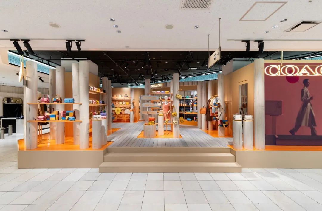 Coach 东京最新快闪店丨日本东京-8