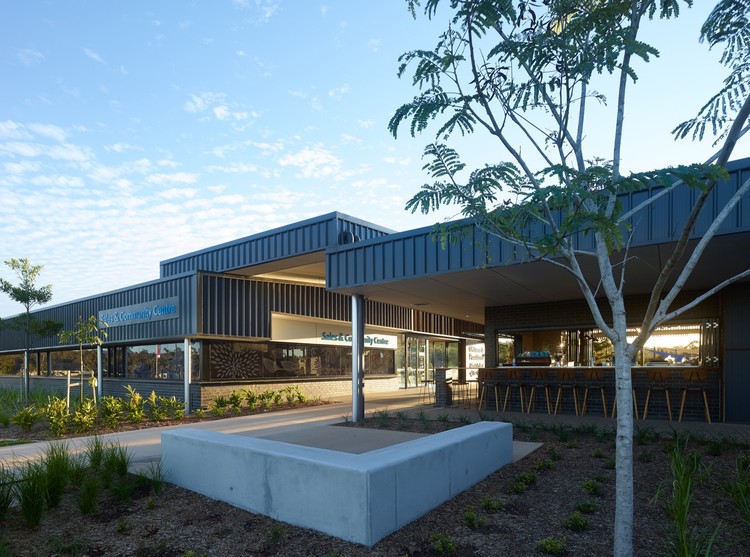 普罗维登斯邻里中心-12