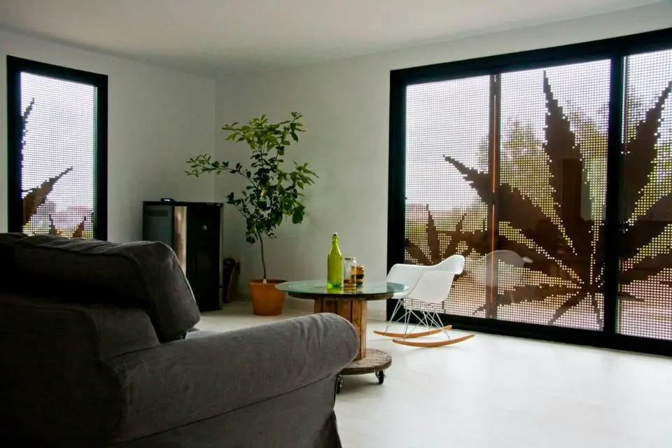 西班牙 Infiniski Menta House | 预制钢结构的诗意建筑-4