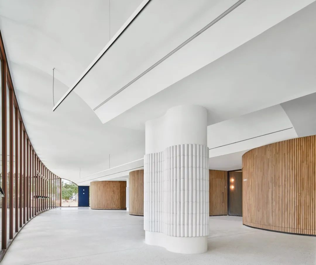 巴塞罗那制药公司公共空间设计丨西班牙巴塞罗那丨Twobo arquitectura-1