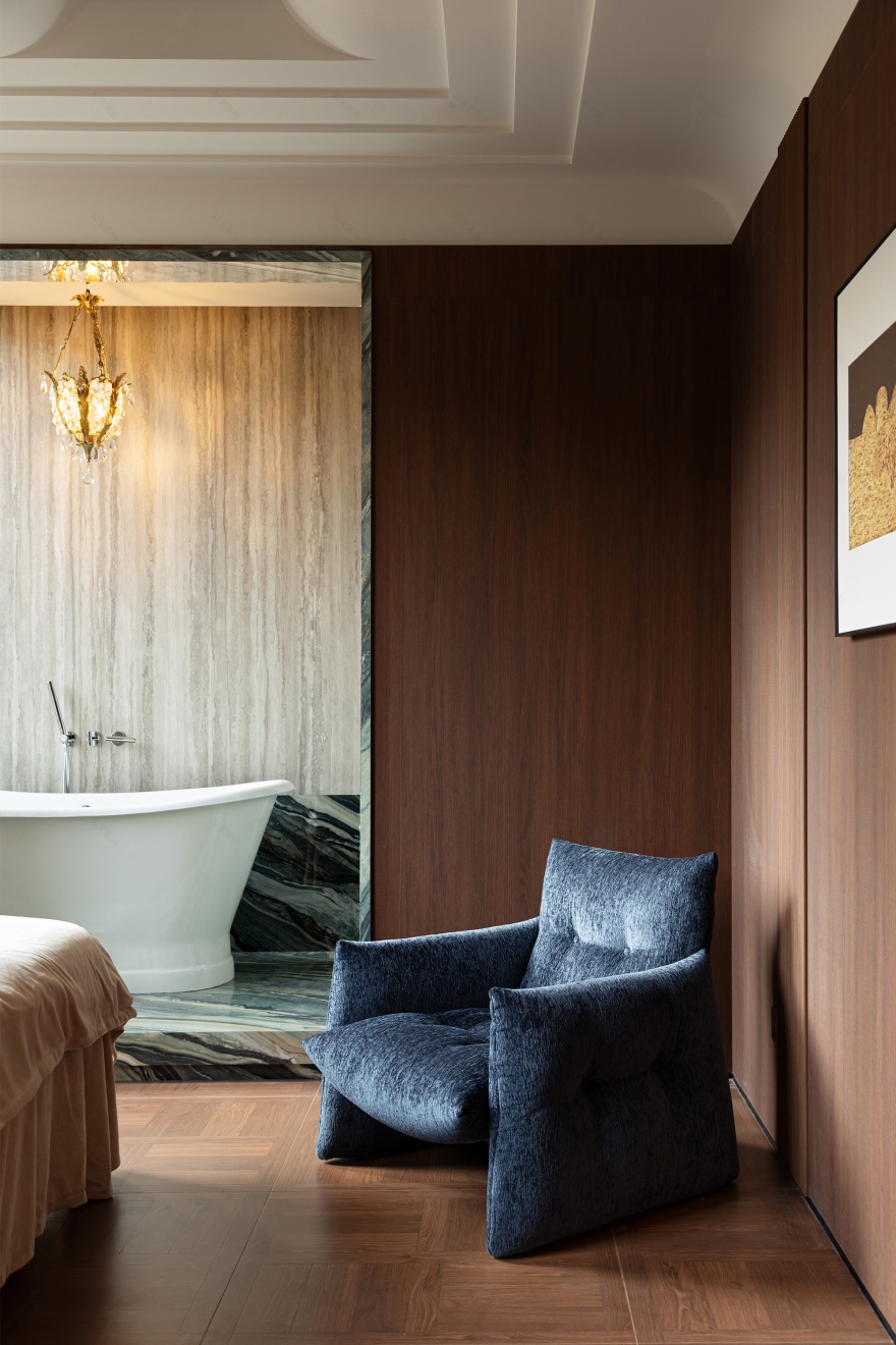 余几千平旗舰店丨戈多设计-30