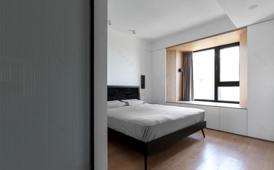 南北通透户型的卧室改造,实现储物与空间利用最大化-50