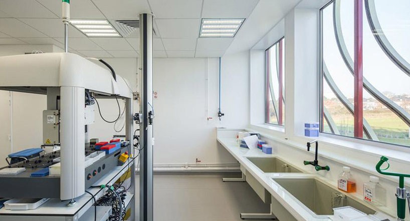 披着神秘外衣的生物基地孵化器-18