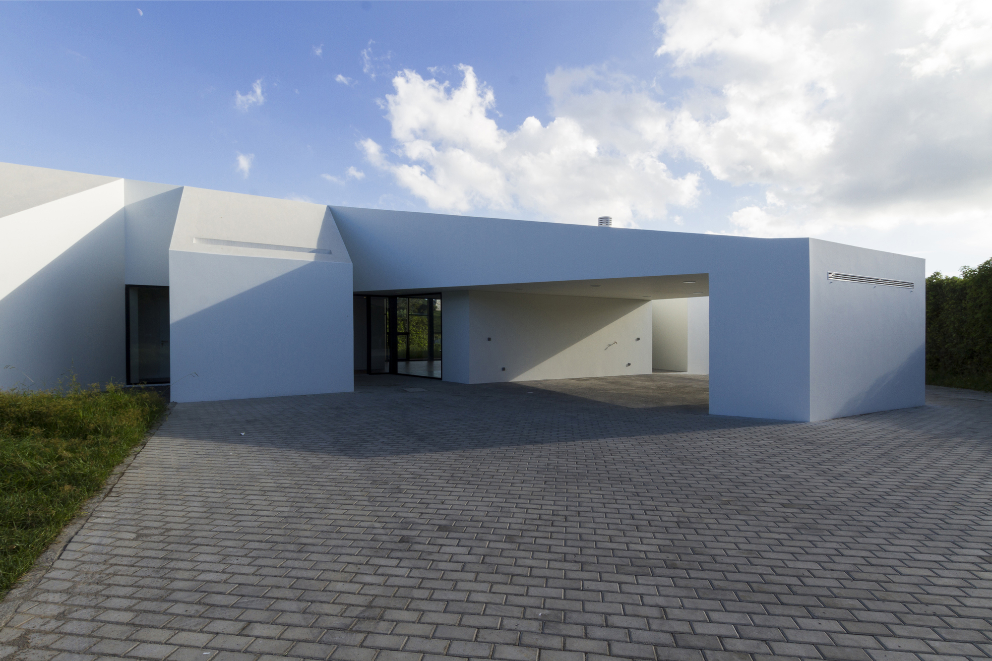 葡萄牙罗斯托现代别墅,M-Arquitectos 设计-17