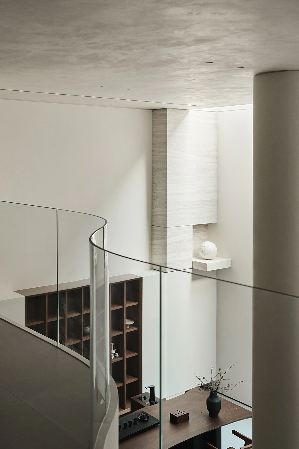 私宅丨400㎡诗意别墅：纯净如简，自然而然_20251021-16