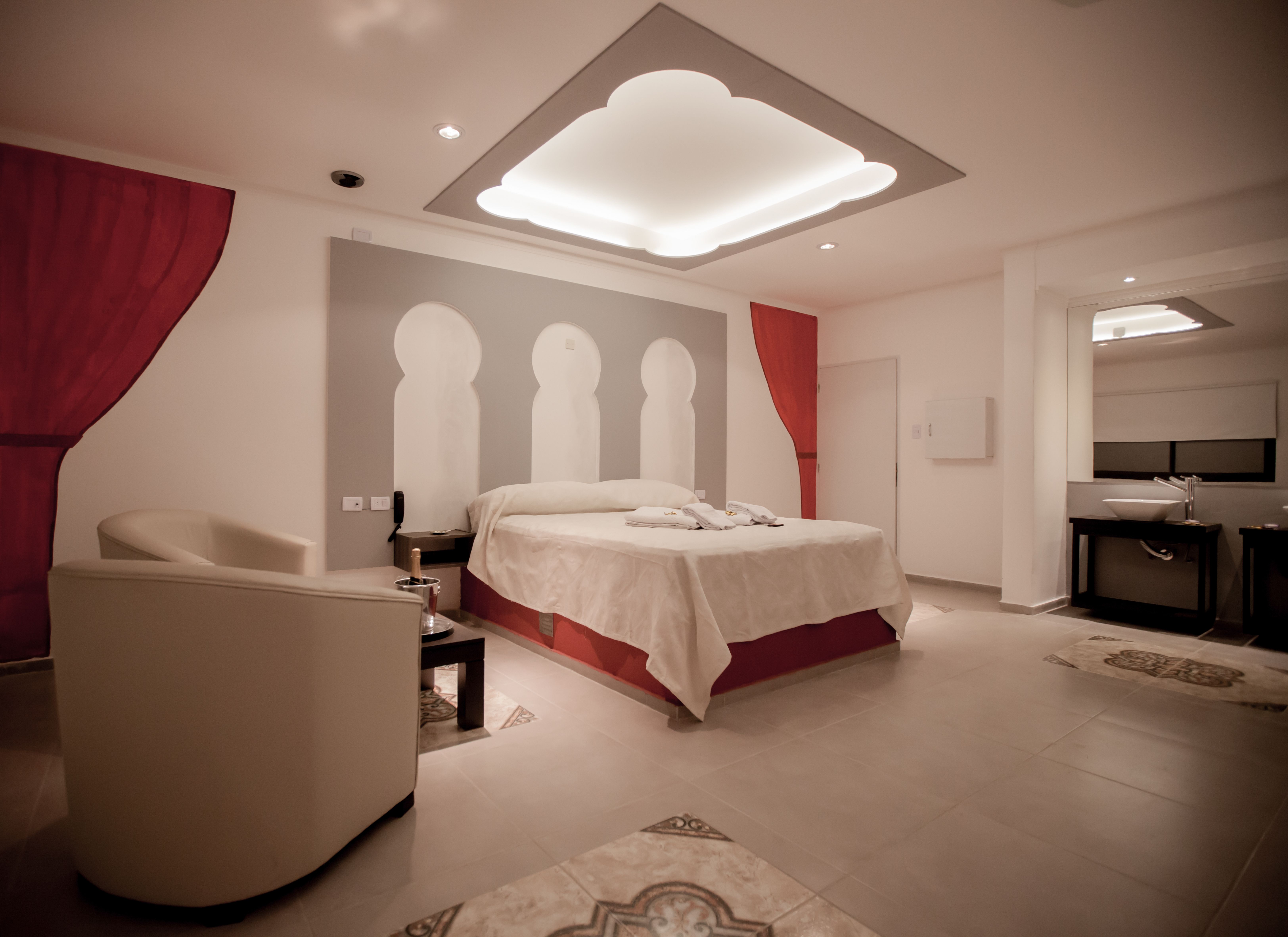 激情汽车旅馆-32