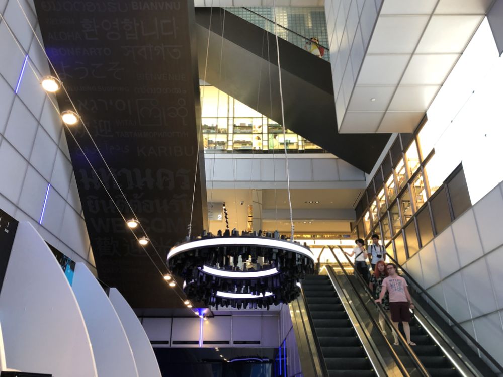 キング・パワー・マハナコーン | タイ の建築【世界建築巡り】-49