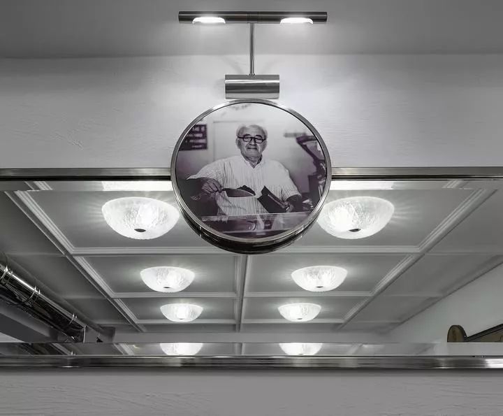 两个咖啡店，看懂外国人对待咖啡的态度-67