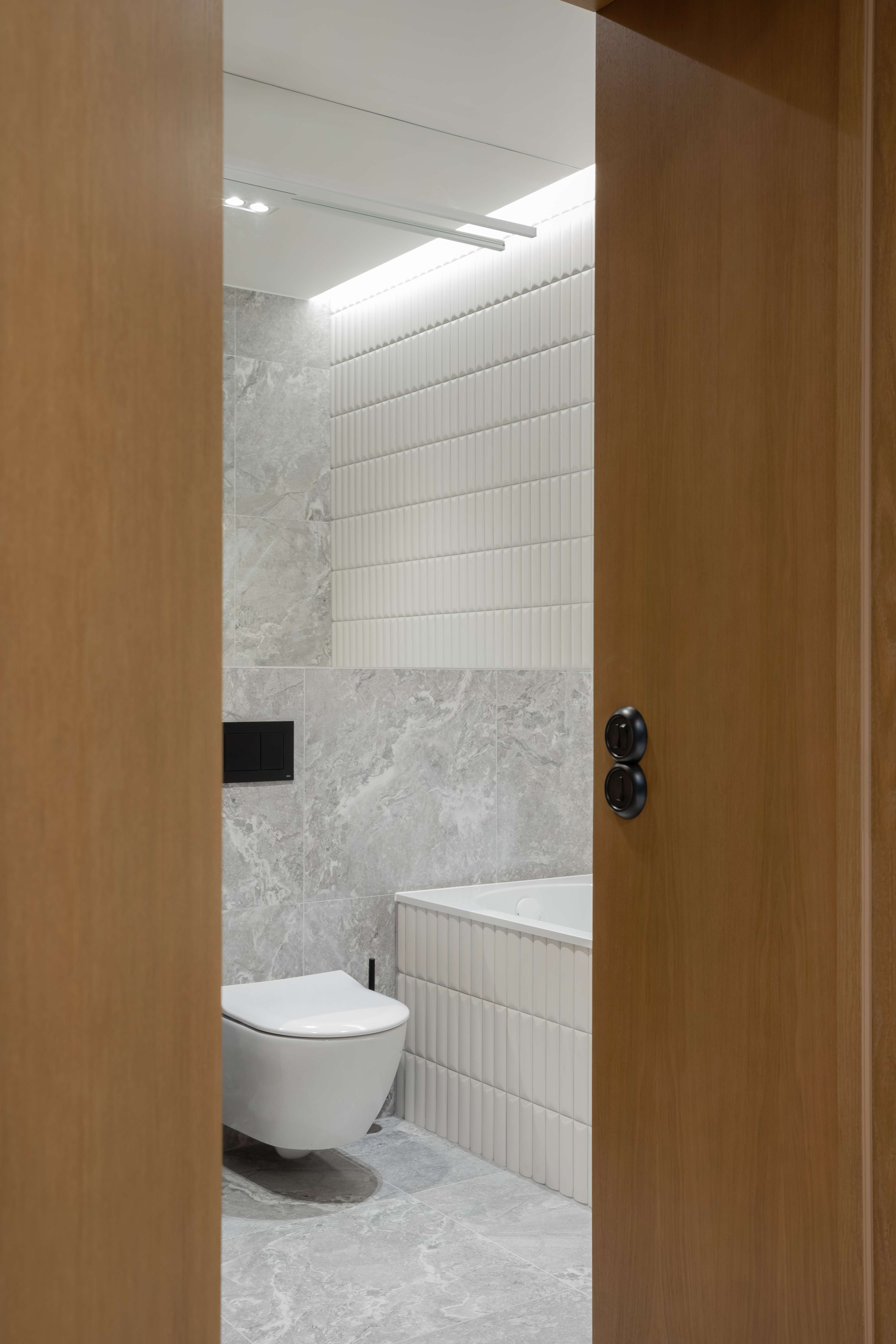 Butas prie upės InArch-9