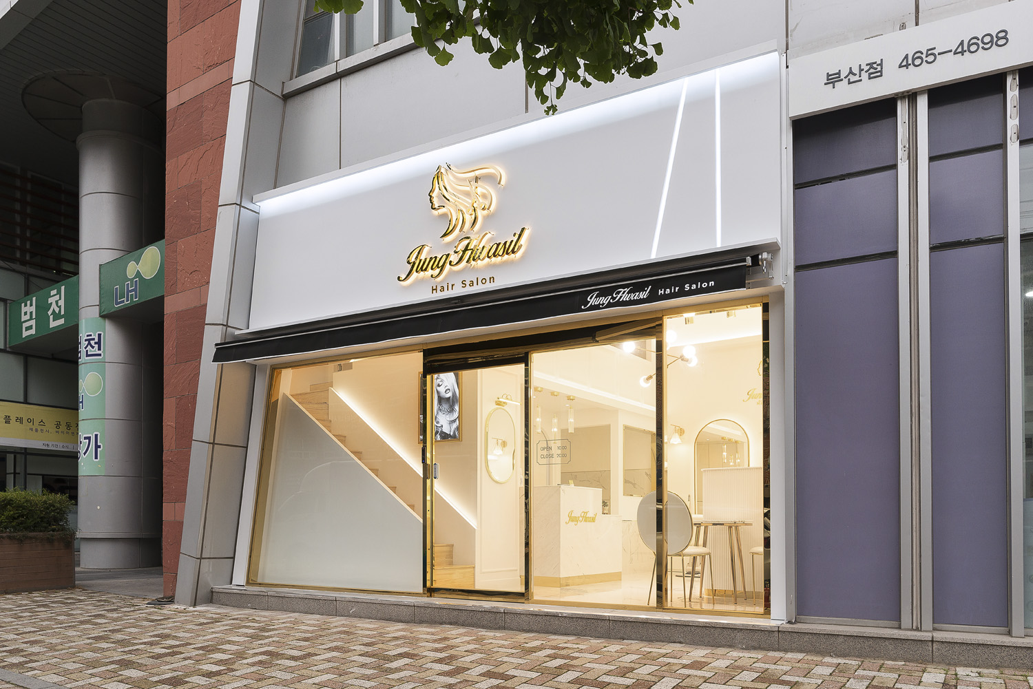 19 平现代美容室 | 极简白诠释精致生活-14