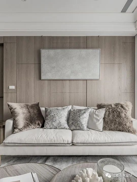 雪松森林小屋 · 冬日里的清丽奢雅空间-10