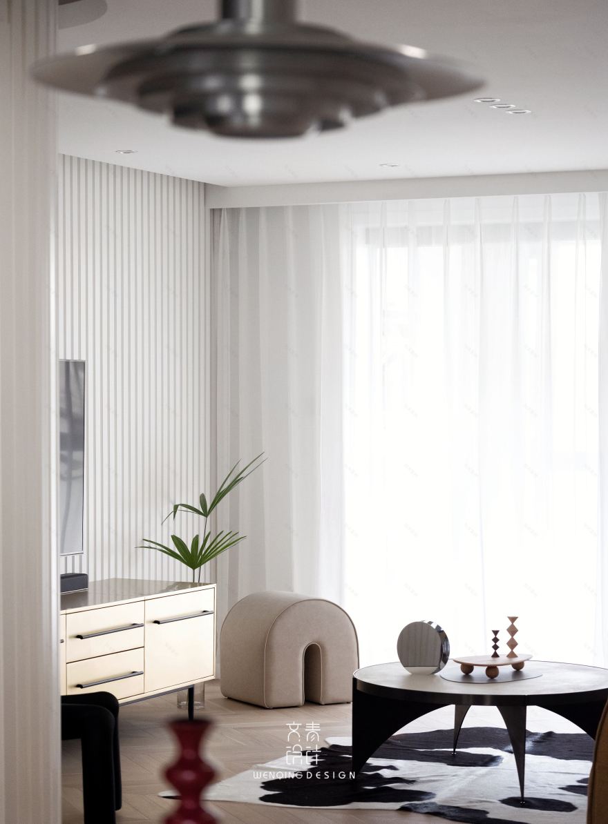 圆峤丨点线面和谐组合,营造流线游离空间-18