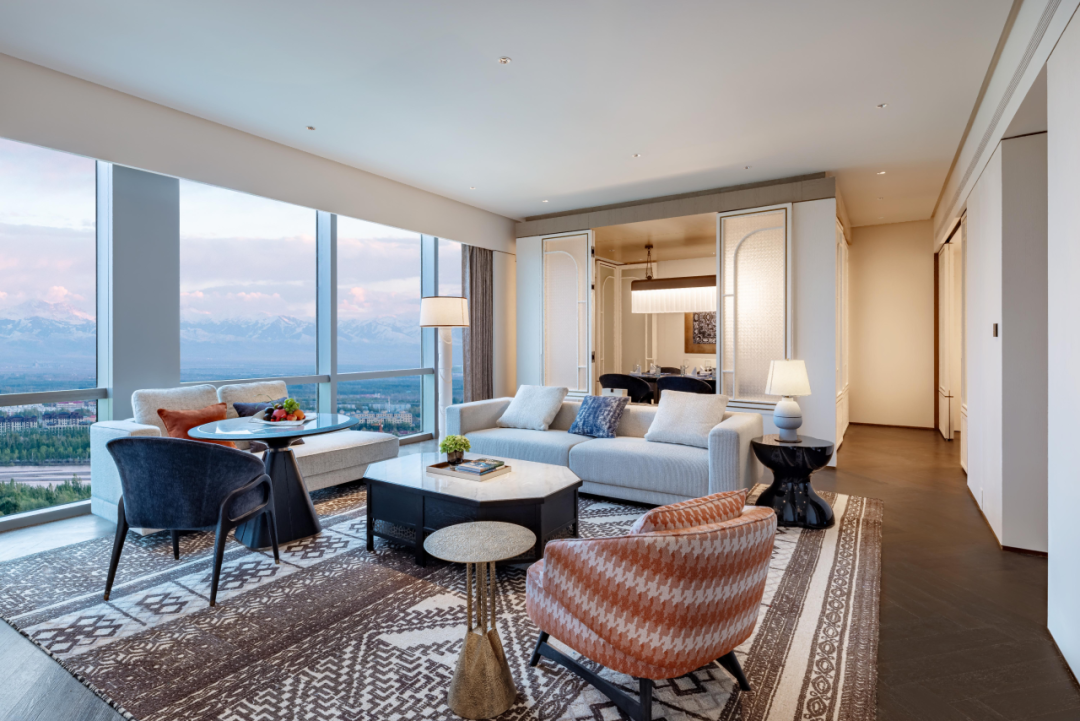 中建深装匠造中国版图最西端的国际五星级酒店-50