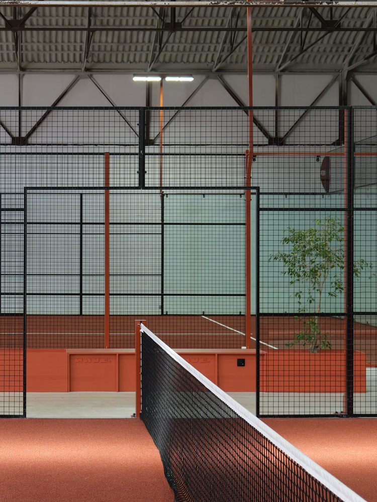 Padel 1·8·5 精品板式网球俱乐部丨葡萄牙里斯本丨Salto Studio-19
