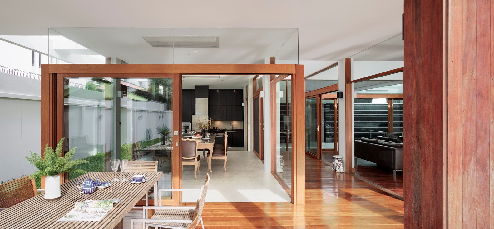 Aree House / Monotello-11