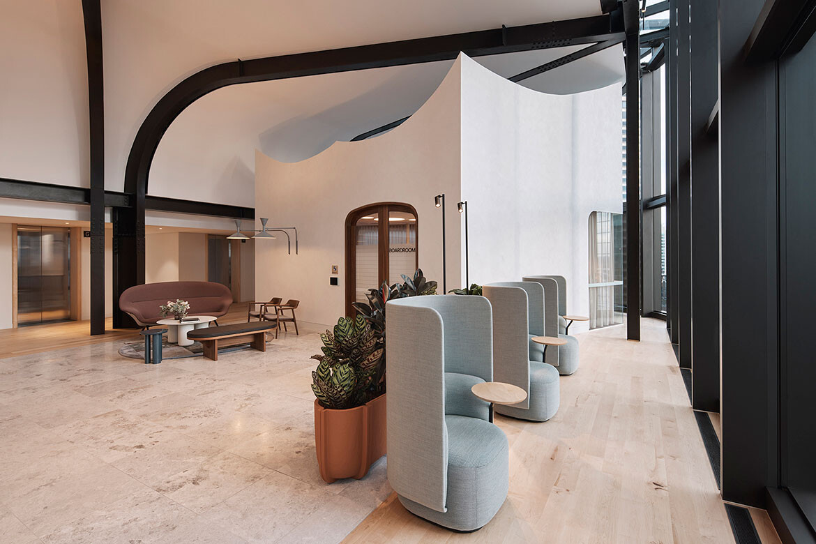 The Crown and the Canopy - Hammond Studio | IndesignLive-2