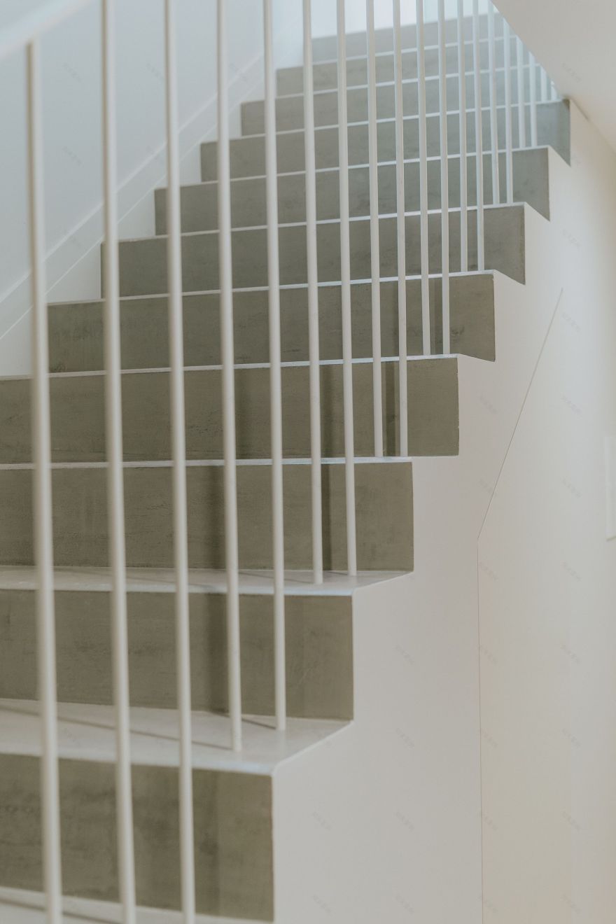 悬崖上的两所房子丨葡萄牙丨tabaibo atelier-29