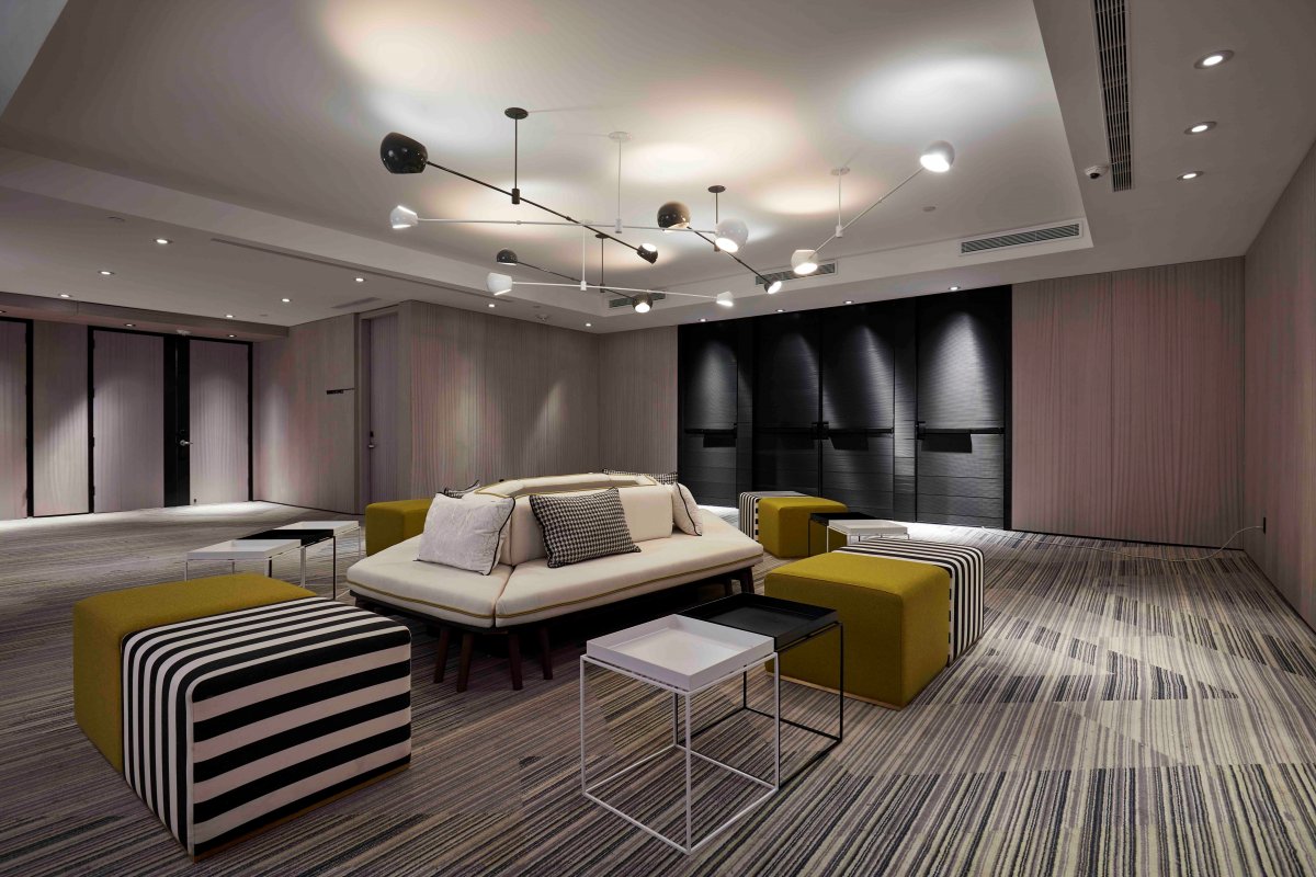 纽约威廉斯堡 William Vale 酒店——现代设计与智能科技的融合-21