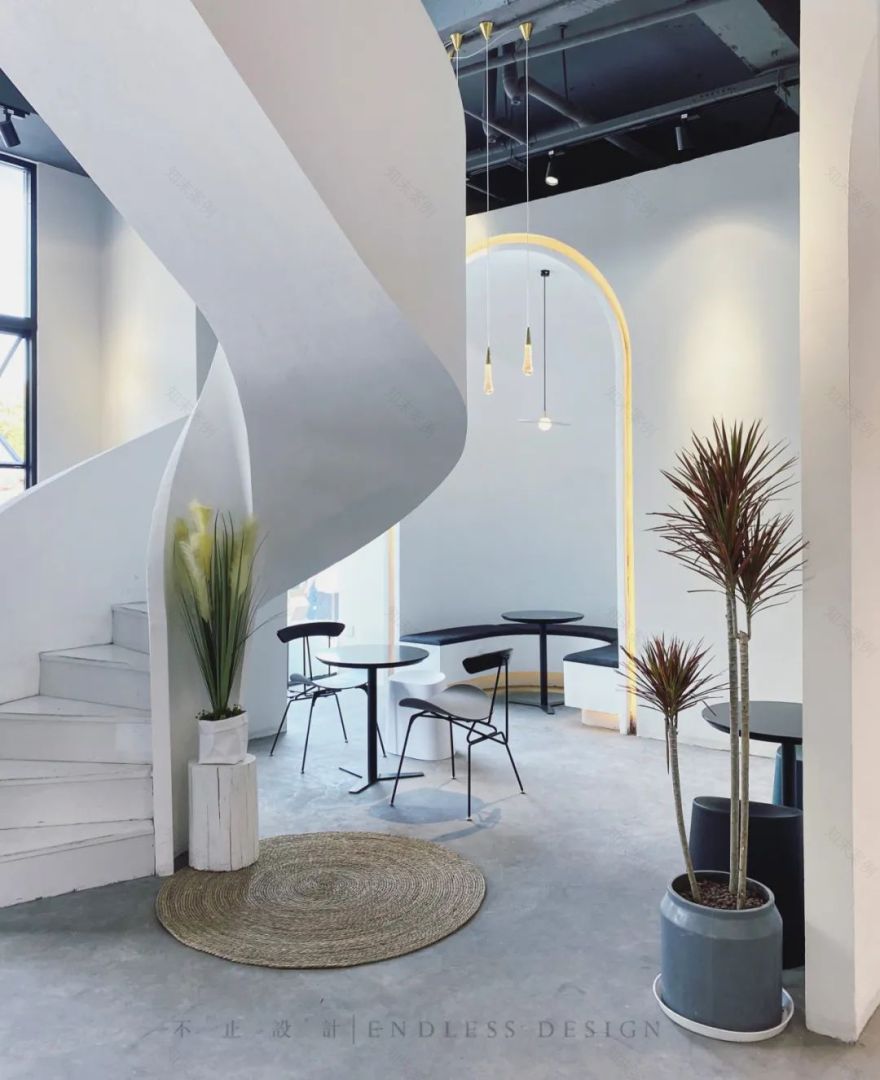 无尽设计·11 点咖啡馆-8