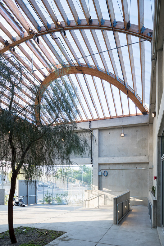 UCLA Margo Leavin 艺术学院研究生工作室丨美国加利福尼亚丨Johnston Marklee-32