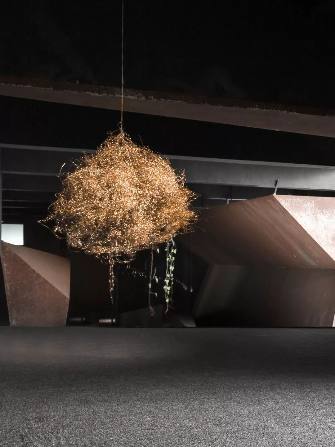 原始空间的新生力量——汕头 AD 艾克建筑办公室设计-49