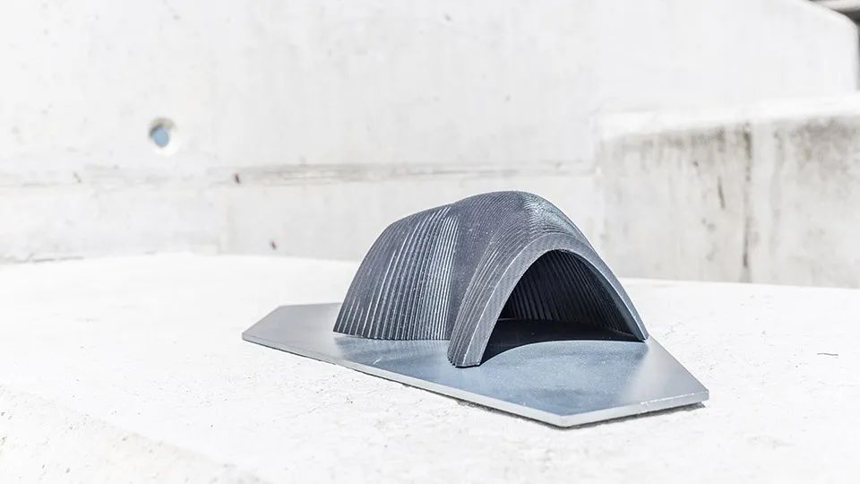 波兰弗罗茨瓦夫市 NAWA 公共雕塑 | 创新结构与环境的完美融合-35